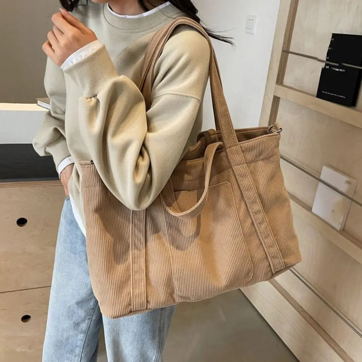 Charlotte Everyday Travel Tote